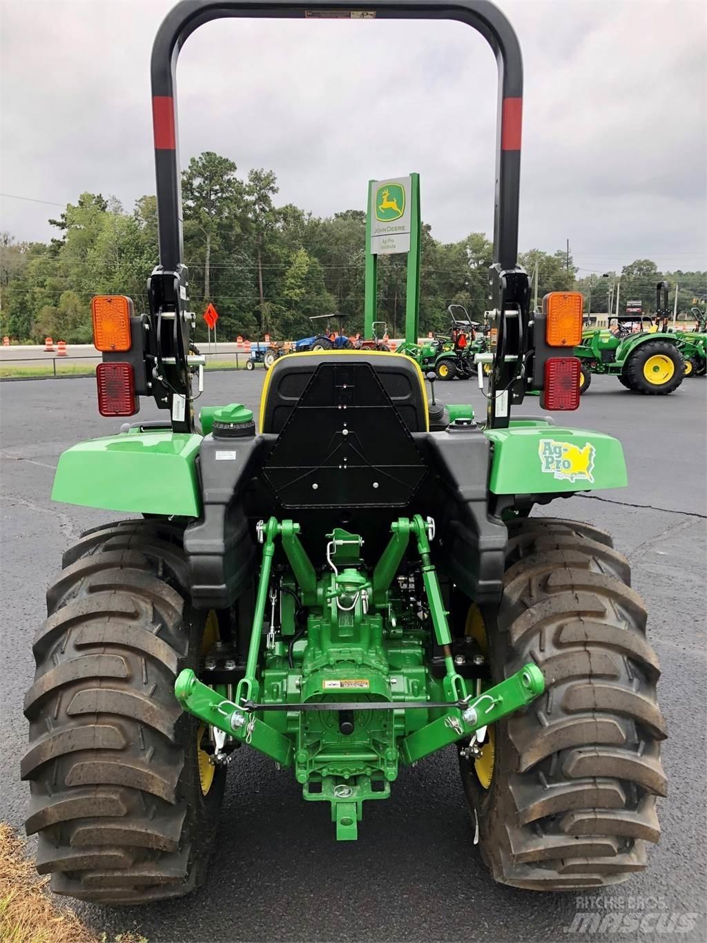 John Deere 3025D Naudoti kompaktiški traktoriai
