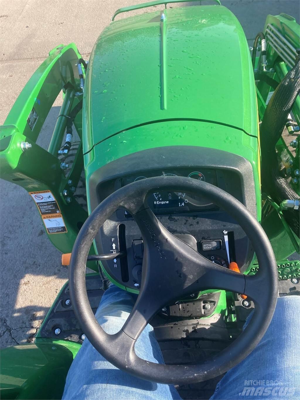 John Deere 3025D Naudoti kompaktiški traktoriai