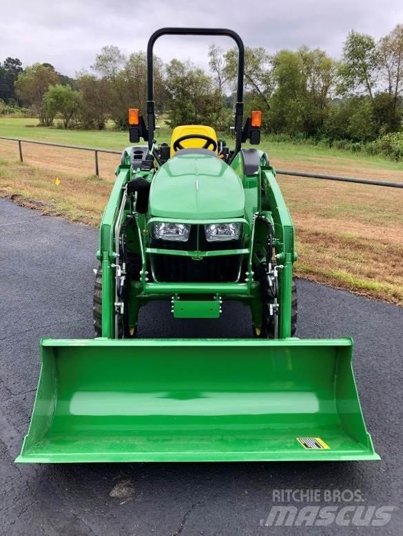 John Deere 3025D Naudoti kompaktiški traktoriai