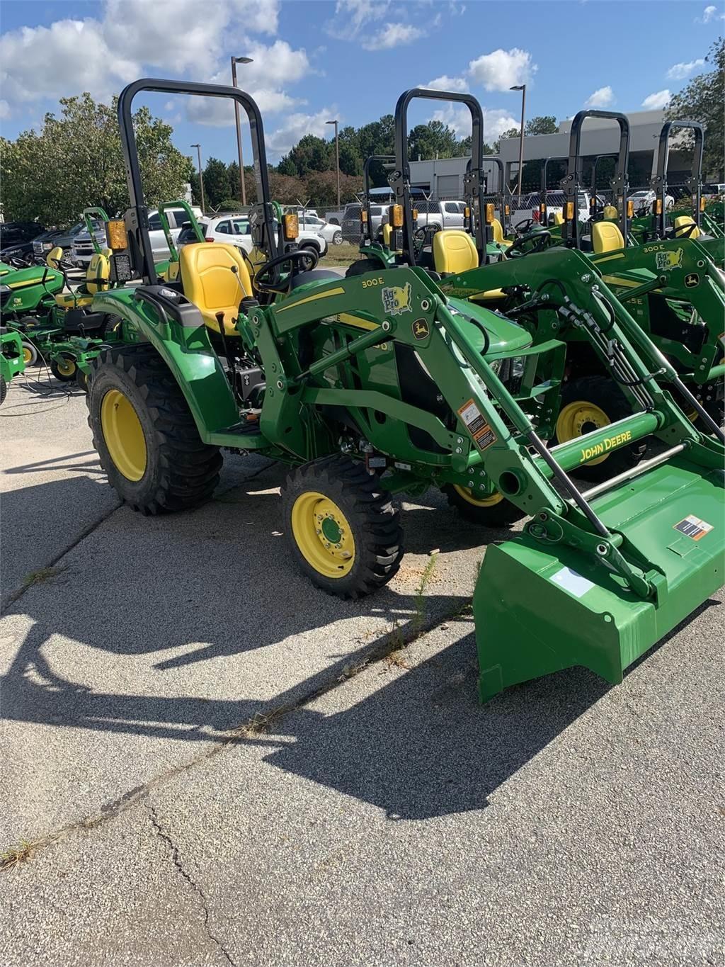 John Deere 3025D Naudoti kompaktiški traktoriai