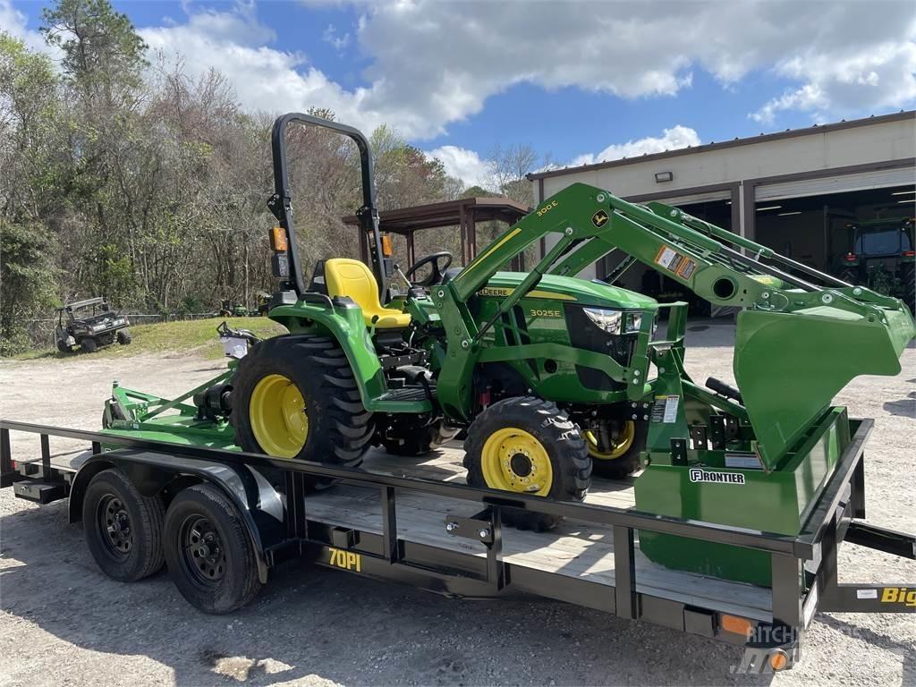 John Deere 3025E Naudoti kompaktiški traktoriai