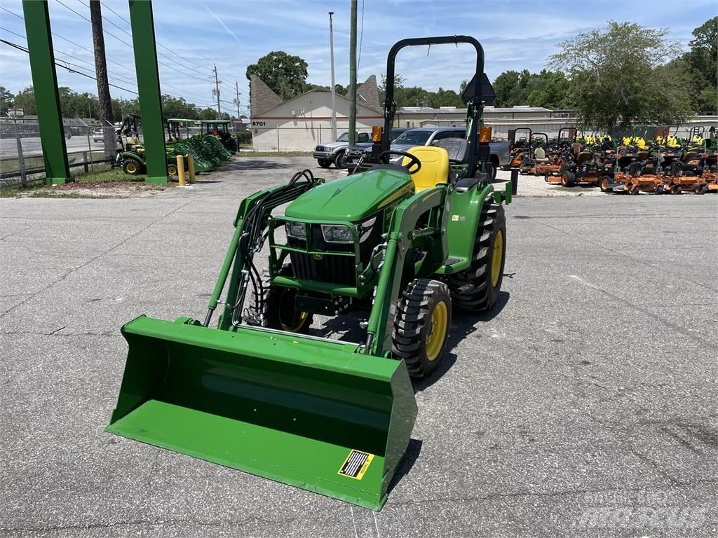 John Deere 3025E Naudoti kompaktiški traktoriai