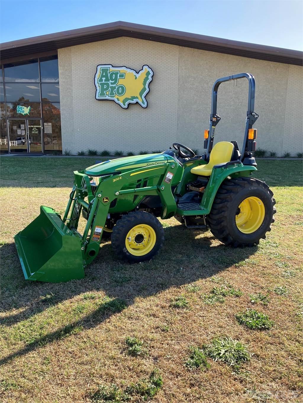 John Deere 3025E Naudoti kompaktiški traktoriai