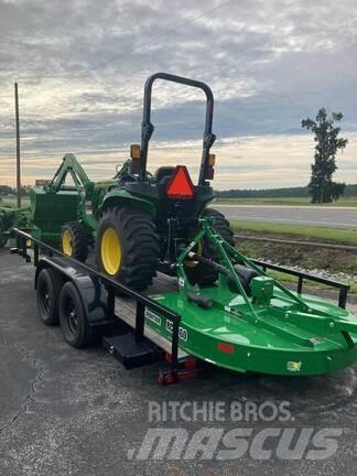 John Deere 3025E Naudoti kompaktiški traktoriai