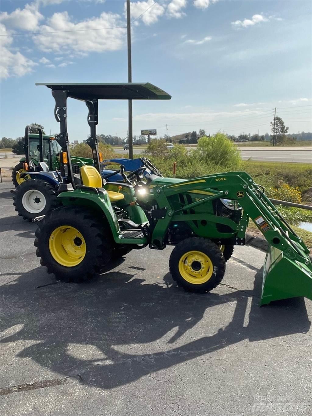 John Deere 3025E Naudoti kompaktiški traktoriai