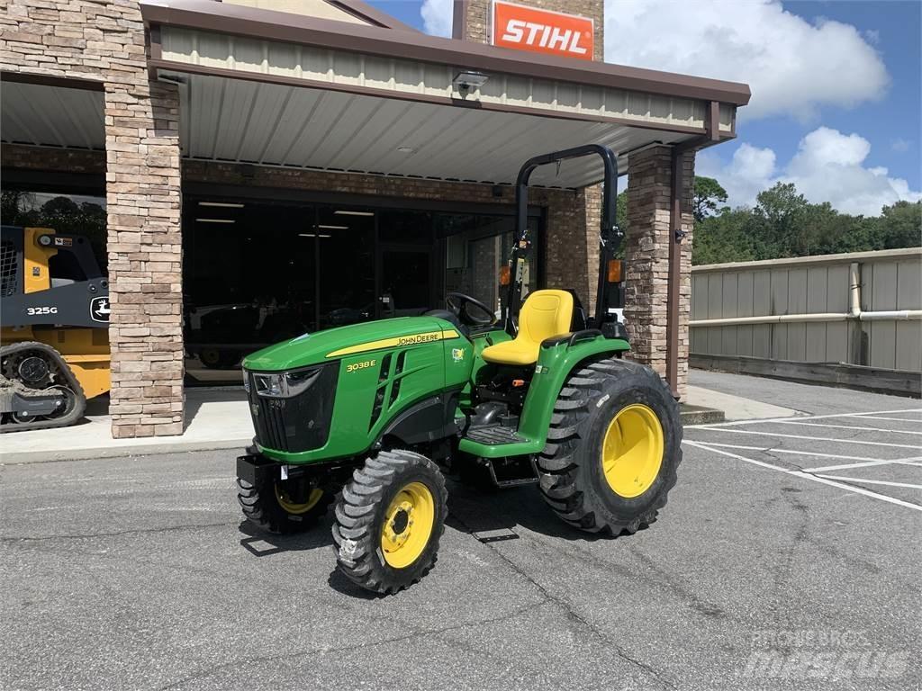 John Deere 3038E Naudoti kompaktiški traktoriai