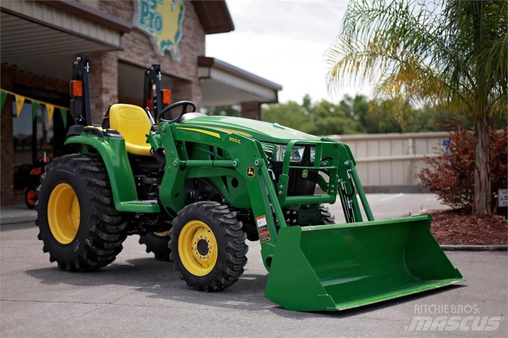John Deere 3038E Naudoti kompaktiški traktoriai
