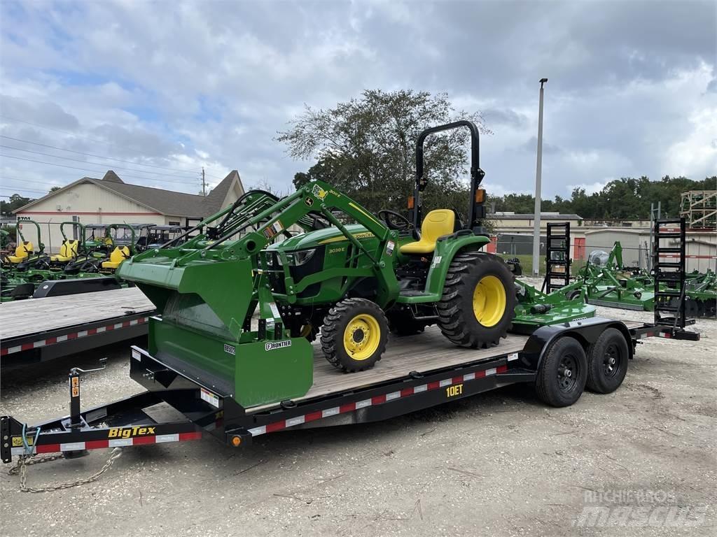 John Deere 3038E Naudoti kompaktiški traktoriai