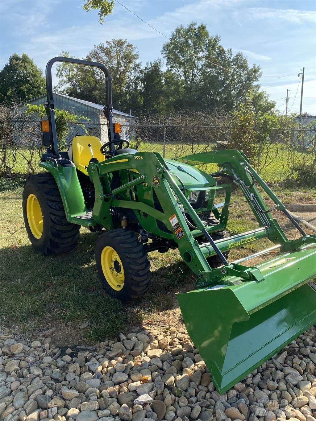 John Deere 3038E Naudoti kompaktiški traktoriai