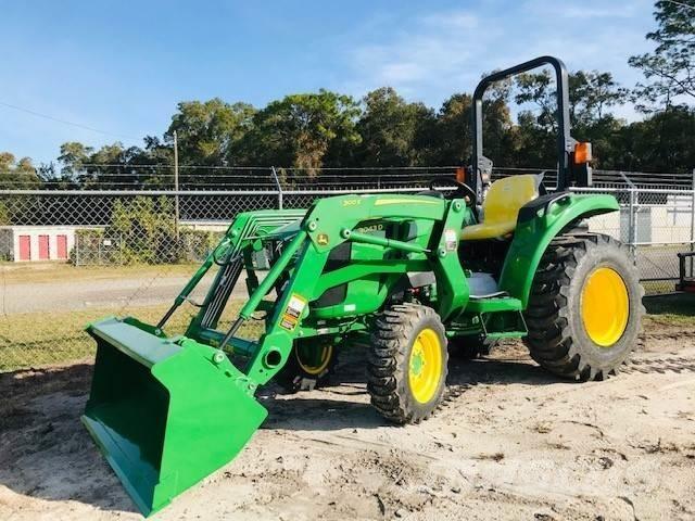 John Deere 3043D Traktoriai