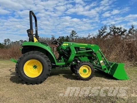 John Deere 3043D Traktoriai