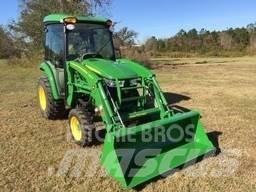 John Deere 3046R Traktoriai