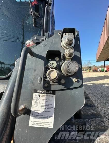 John Deere 317G Krautuvai su šoniniu pasukimu