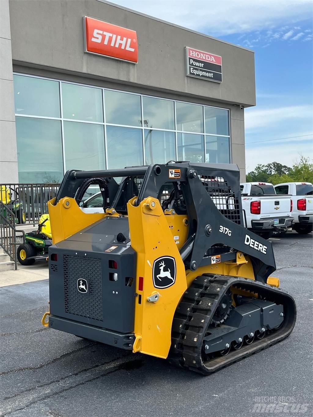 John Deere 317G Mini krautuvai