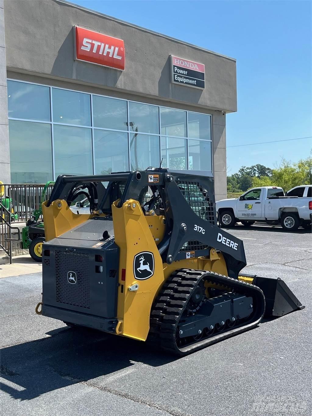 John Deere 317G Mini krautuvai