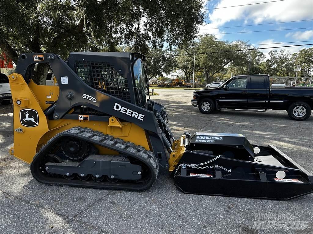 John Deere 317G Mini krautuvai