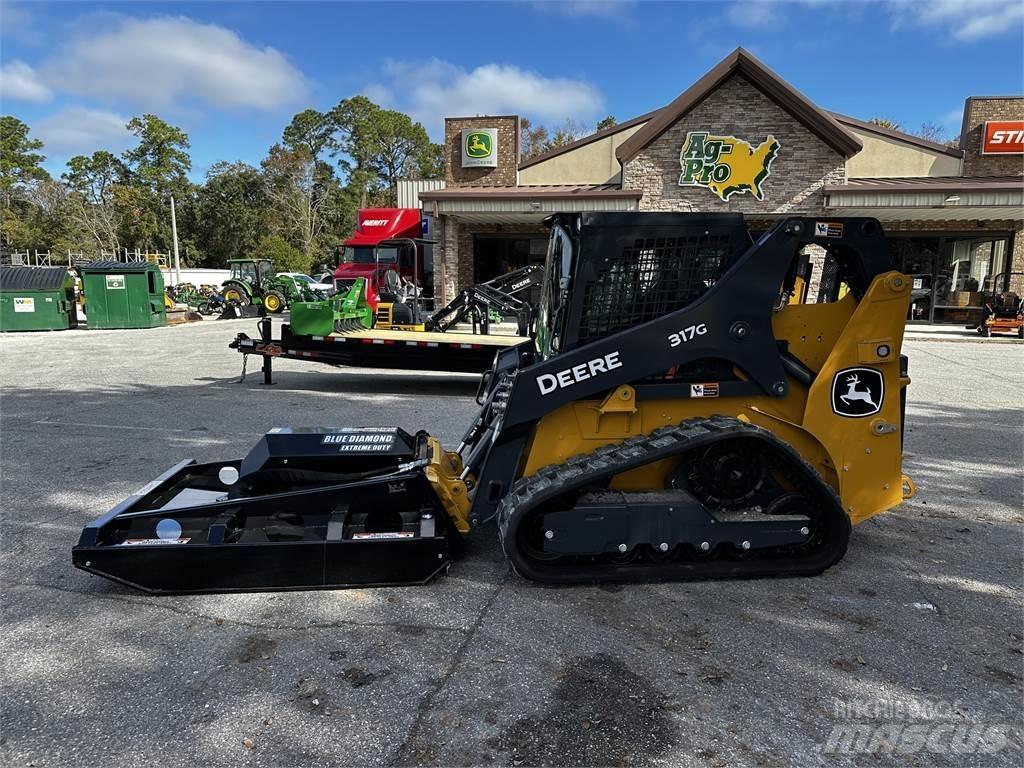 John Deere 317G Mini krautuvai