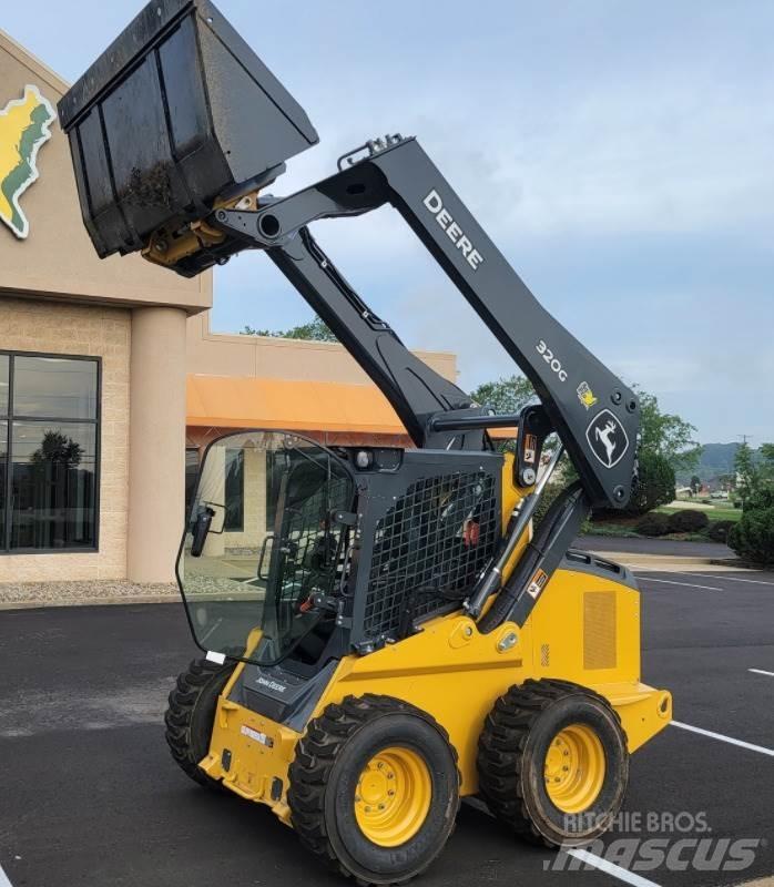 John Deere 320G Krautuvai su šoniniu pasukimu