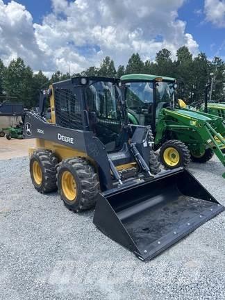 John Deere 320G Krautuvai su šoniniu pasukimu