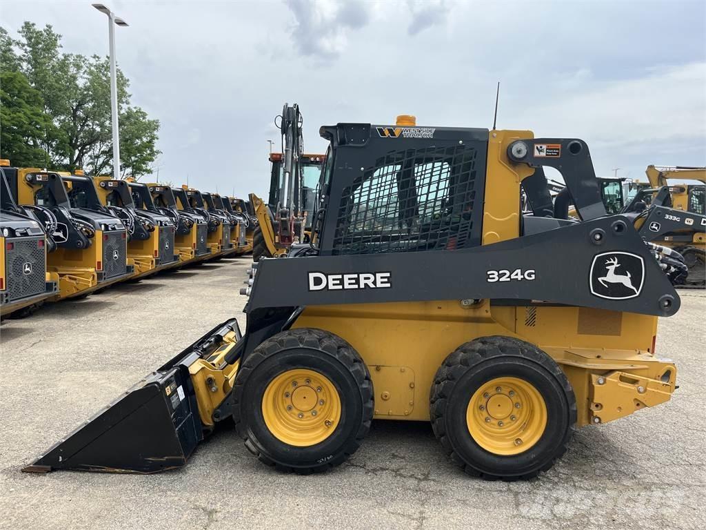 John Deere 324G Krautuvai su šoniniu pasukimu