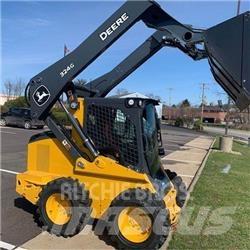 John Deere 324G Krautuvai su šoniniu pasukimu