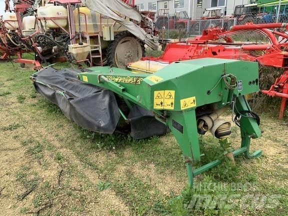 John Deere 328A Formuojančios žoliapjovės