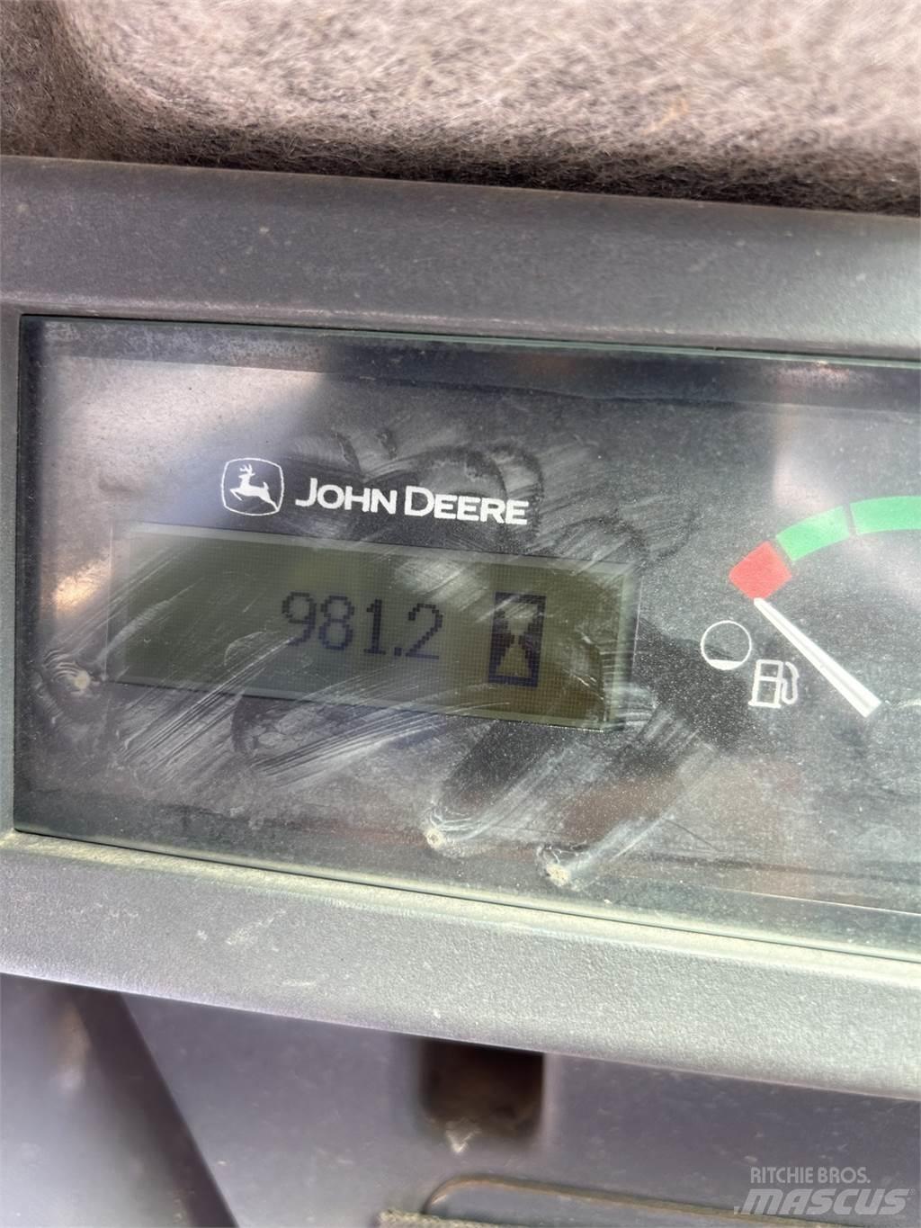 John Deere 331G Mini krautuvai