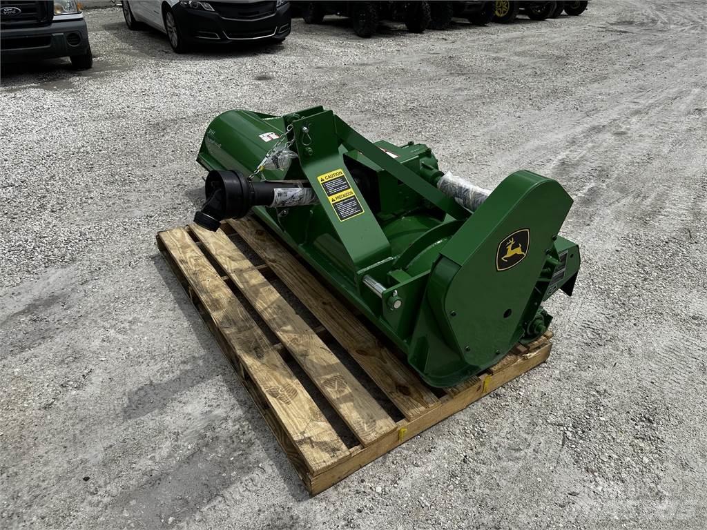 John Deere 390 Šienapjovės