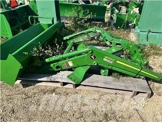 John Deere 400E Traktoriai