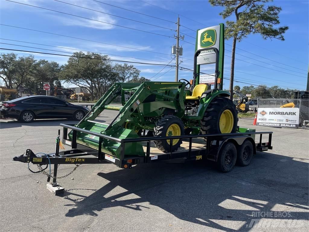 John Deere 4044M Traktoriai