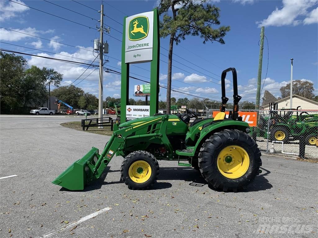 John Deere 4044M Traktoriai