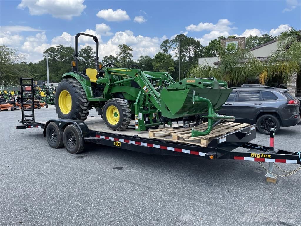 John Deere 4044M Traktoriai