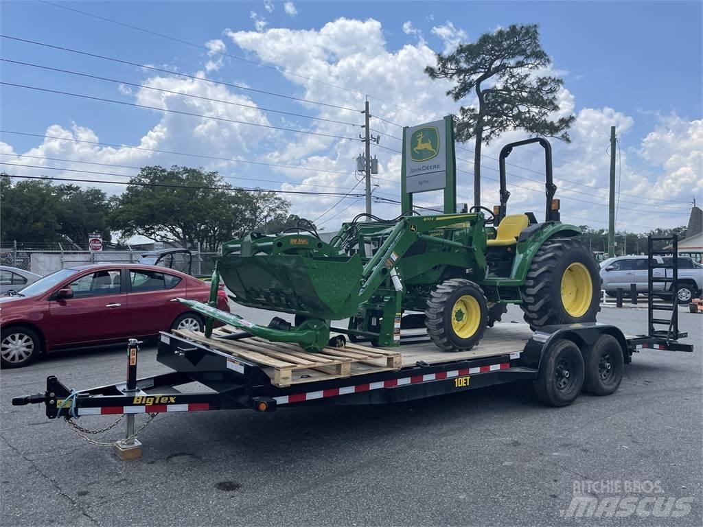 John Deere 4044M Traktoriai