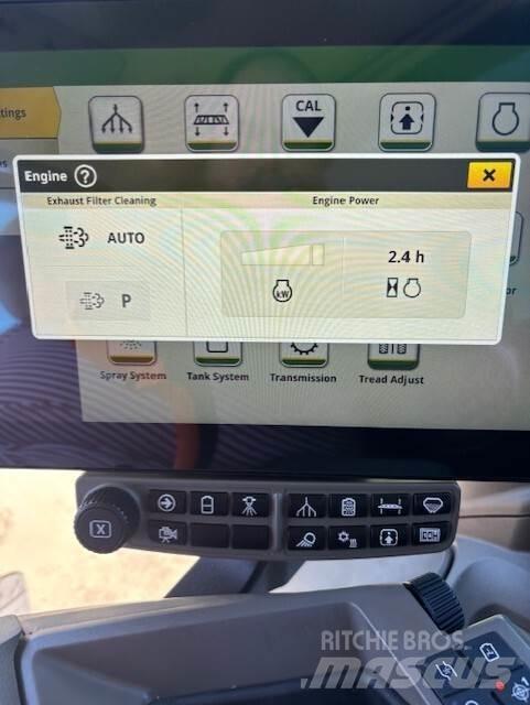 John Deere 408R Prikabinami purkštuvai