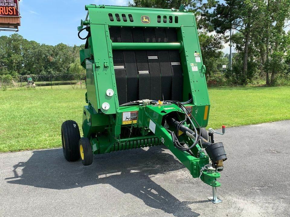 John Deere 450E Ritinių presai