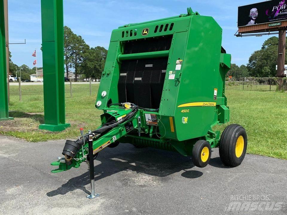 John Deere 450E Ritinių presai