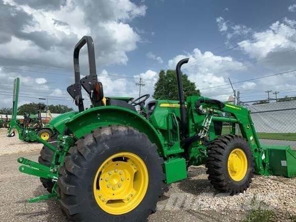 John Deere 5045E Traktoriai
