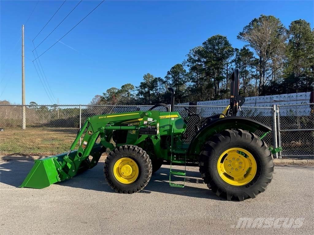 John Deere 5045E Traktoriai