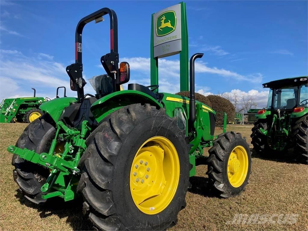 John Deere 5060E Traktoriai