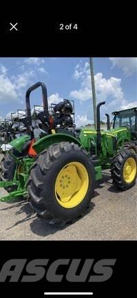 John Deere 5060E Traktoriai