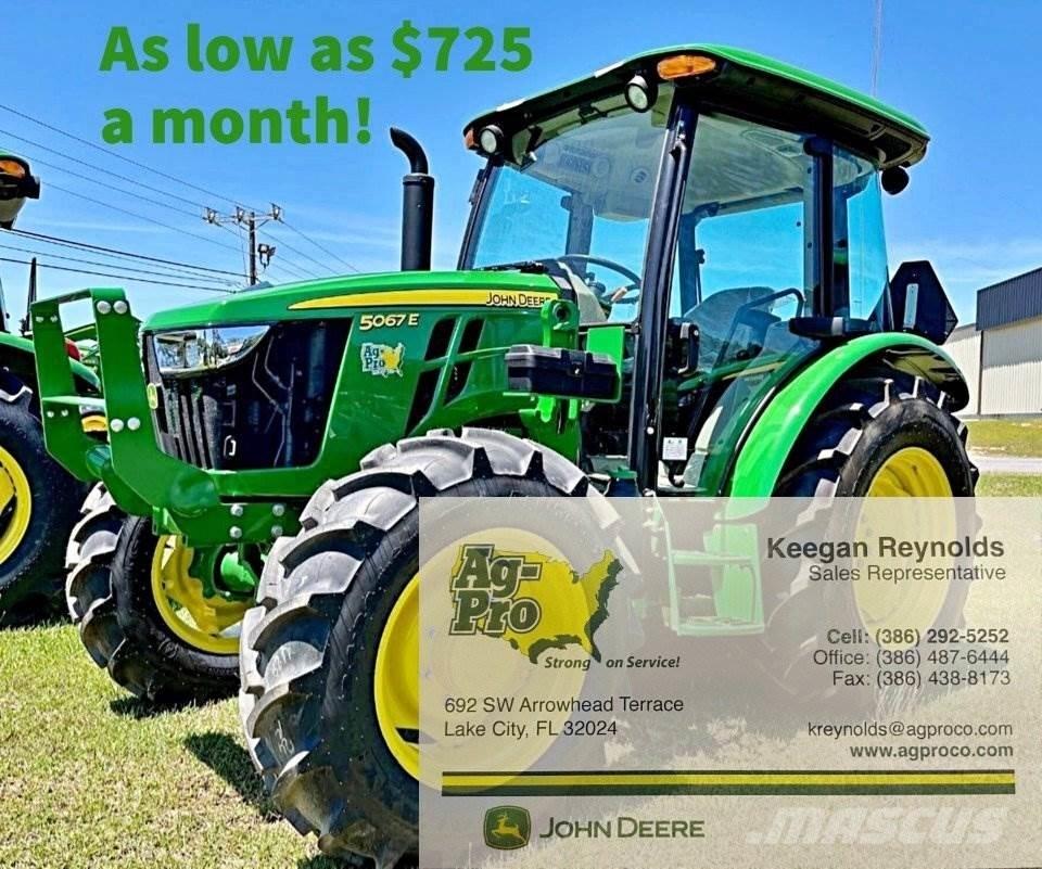 John Deere 5067E Traktoriai
