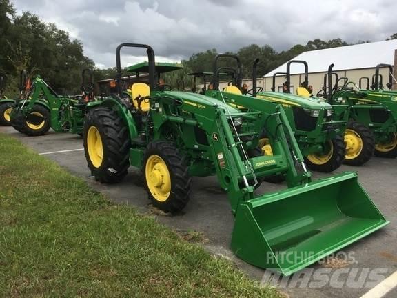 John Deere 5075E Traktoriai