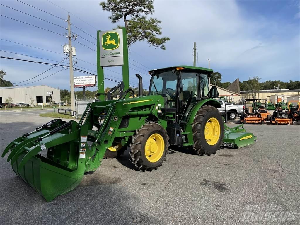 John Deere 5090E Traktoriai