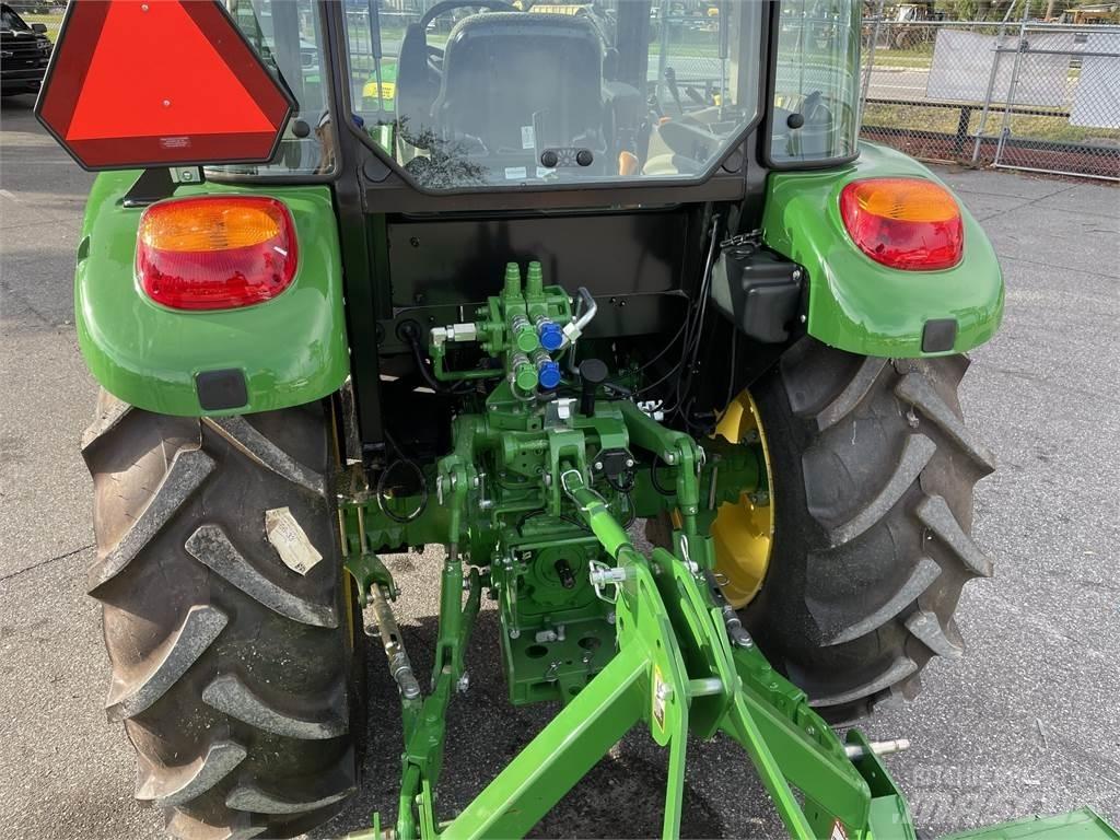 John Deere 5090E Traktoriai