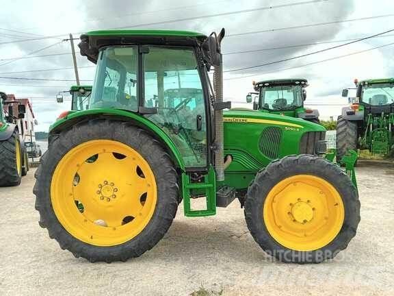 John Deere 5090R Traktoriai