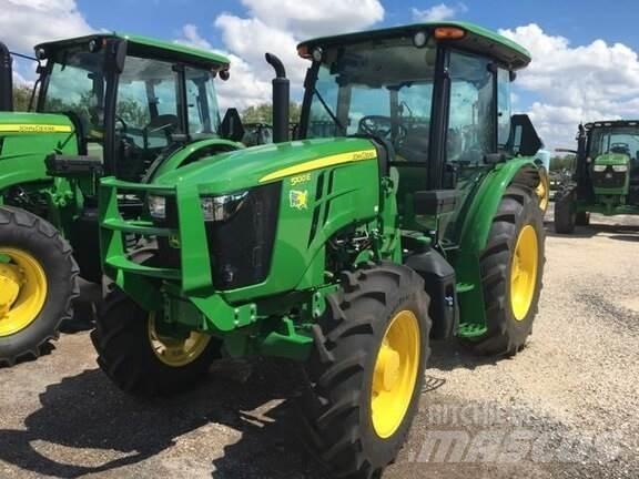 John Deere 5100E Traktoriai
