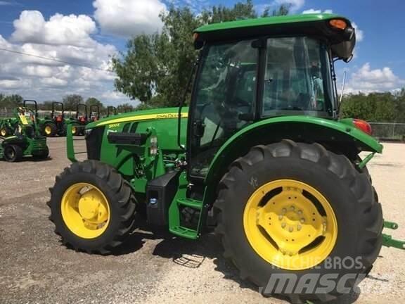 John Deere 5100E Traktoriai