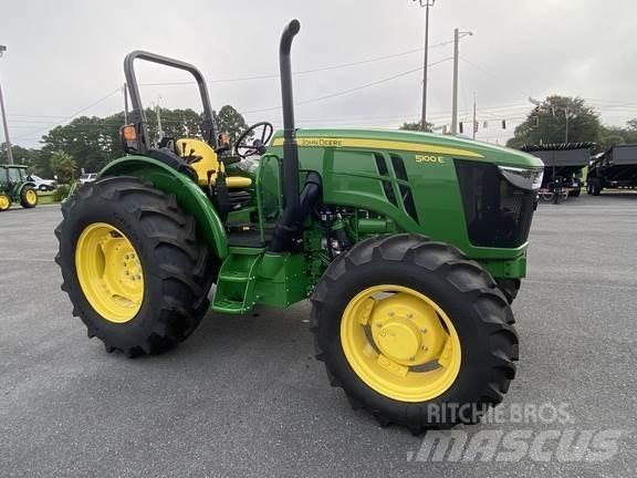 John Deere 5100E Traktoriai