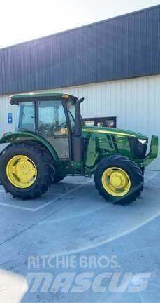John Deere 5100E Naudoti kompaktiški traktoriai