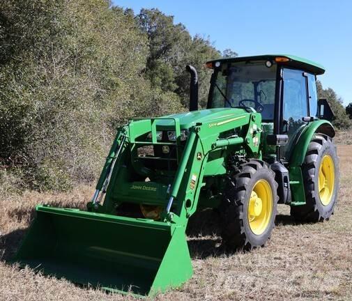 John Deere 5100E Traktoriai